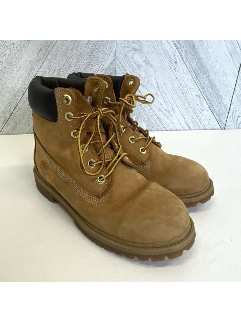 Timberland Wheat Nubuck Leather Boots Youth Size 4.5 M Brown 12909